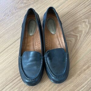 Black Leather Women's Loafers